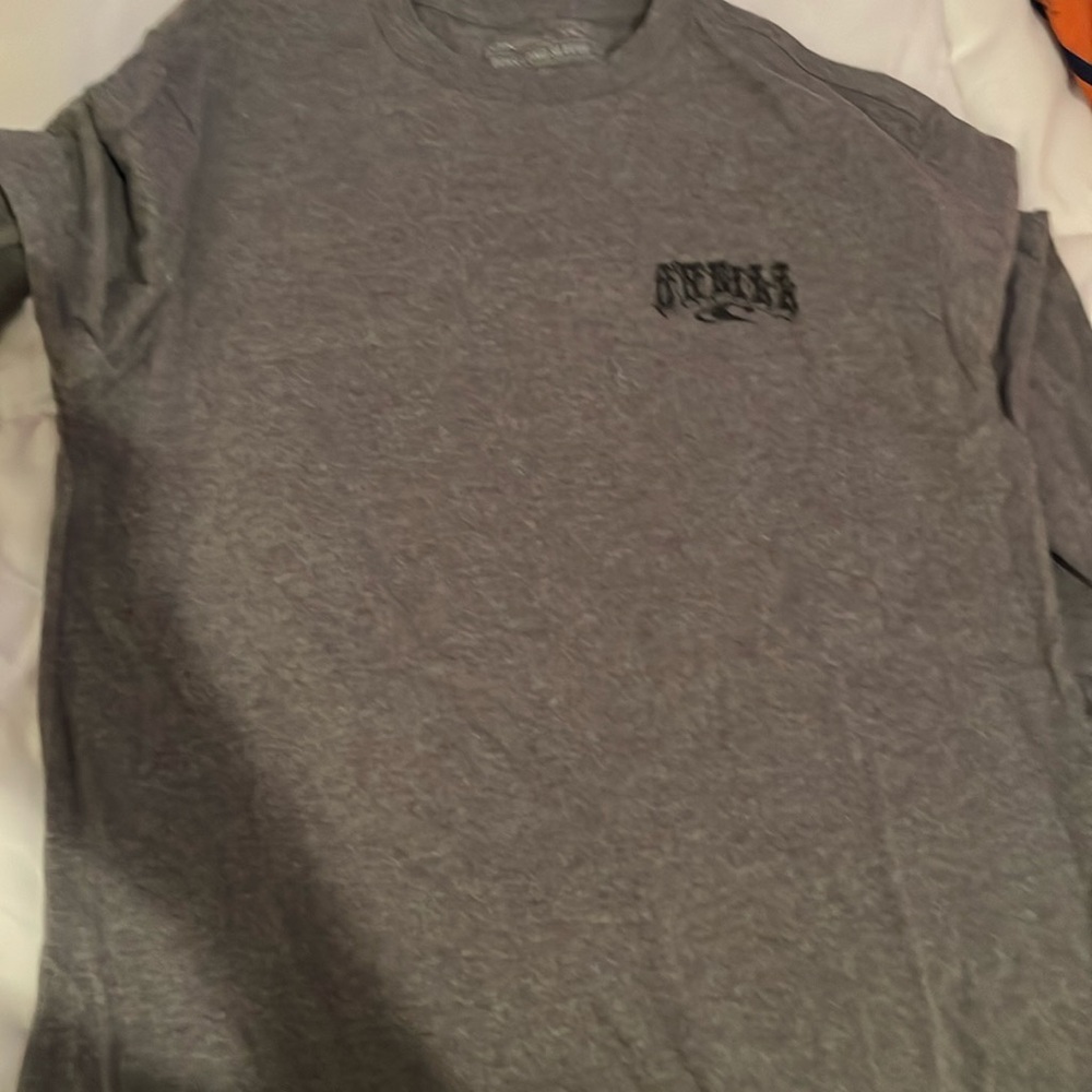 This is a front and back O’Neil shirt
